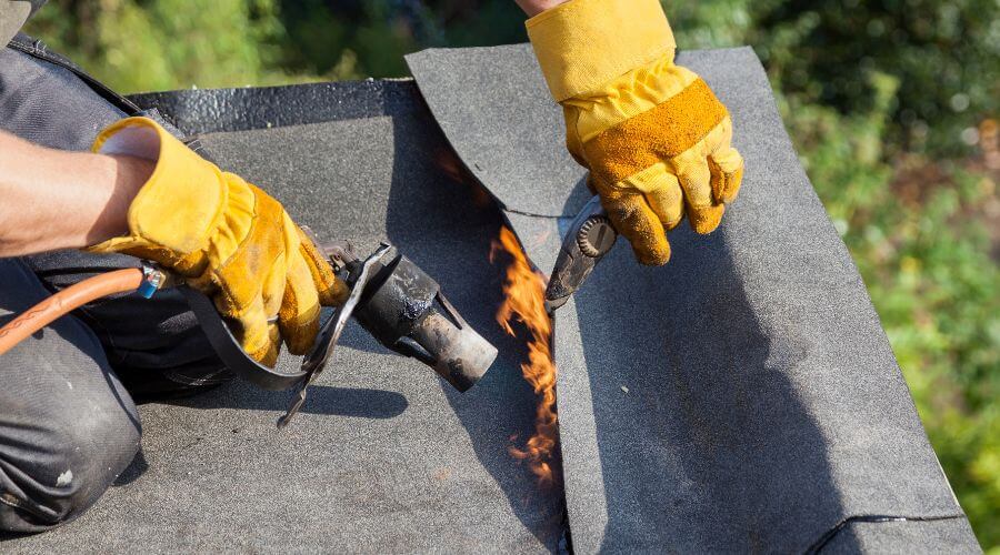 Professional flood damage restoration services in Williamsport, TN